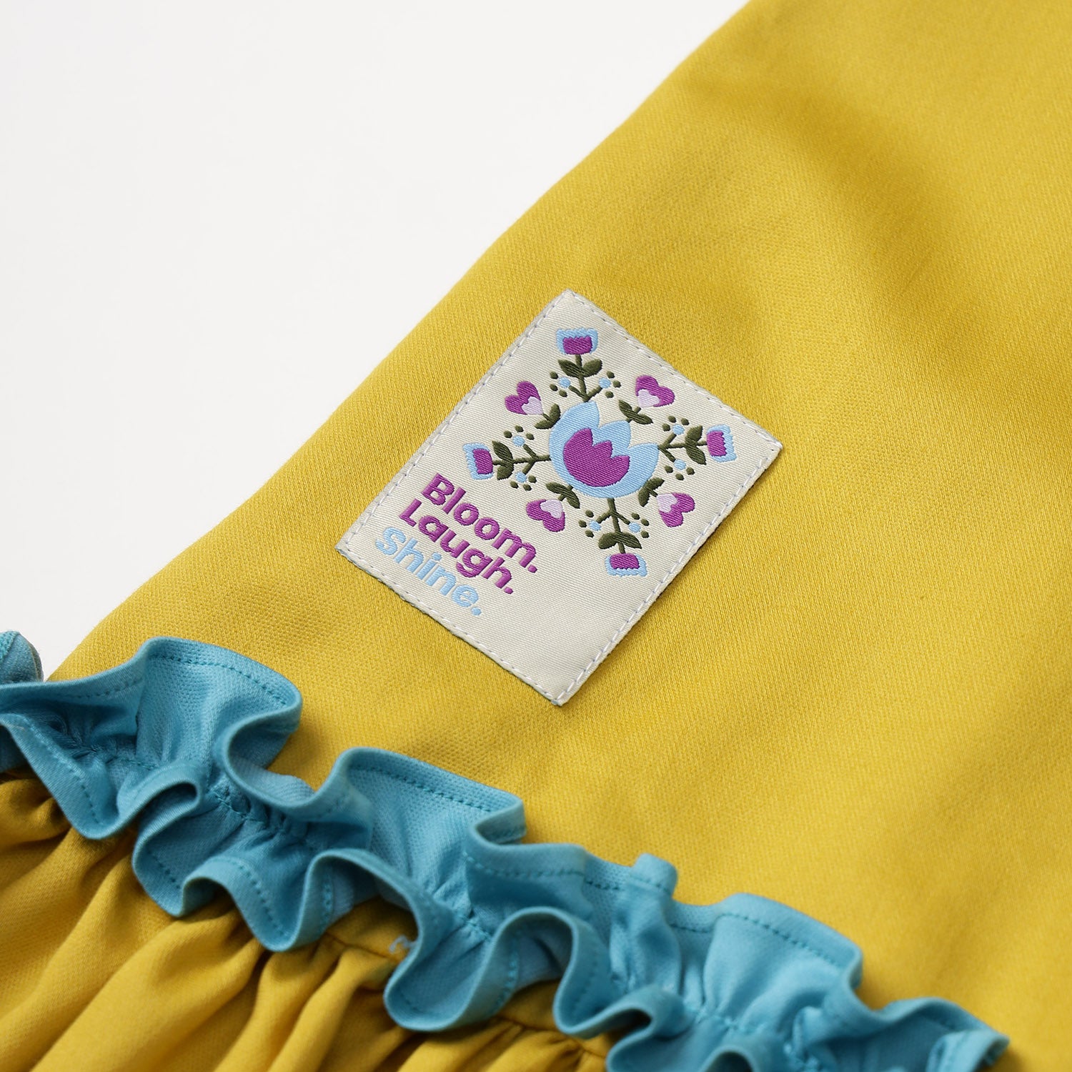 Peter Collar dress with Ruffles